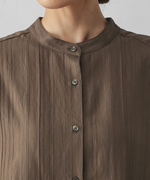 GLOBAL WORK（グローバルワーク）の「シアーストライプシャツ長袖/575131（シャツ/ブラウス・レディース・ダークブラウン/ワインレッド/オフホワイト・FREE）」の19枚目の写真