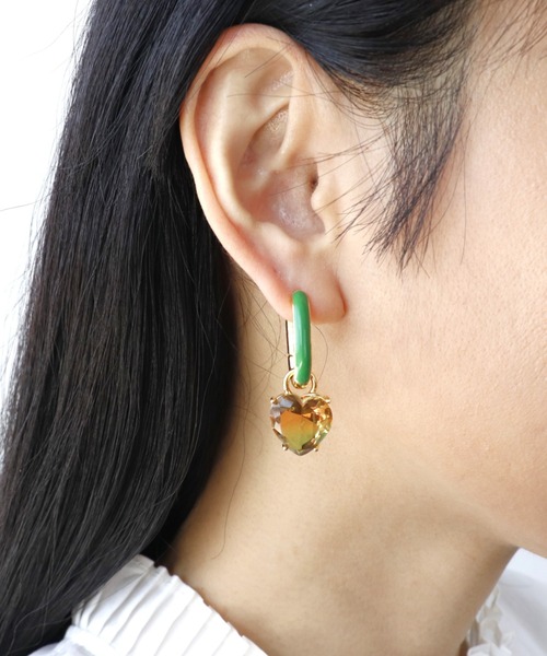 Three Four Time(スリーフォータイム)の「ハートビジュ×エポワンタッチピアス(2WAY)(ピアス(両耳用)・レディース・グリーン/アイボリー・FREE)」の10枚目の写真