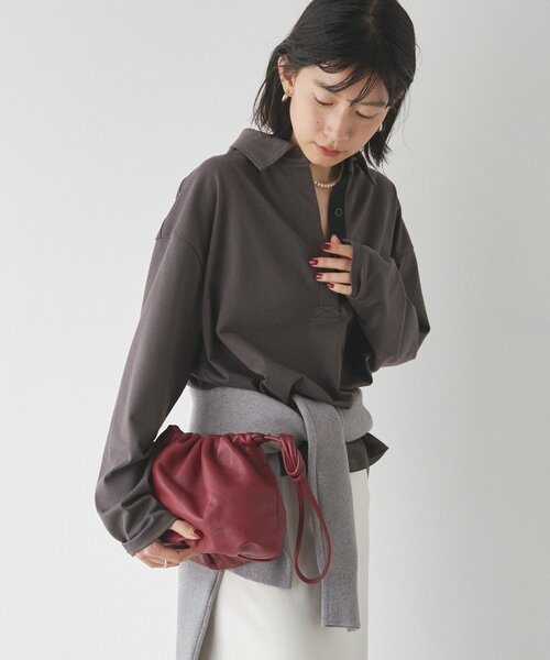 russet(ラシット)の「【再値下げ】スキッパーラガーシャツ(Tシャツ/カットソー・レディース・ダークグレー/ベージュ・FREE)」の3枚目の写真