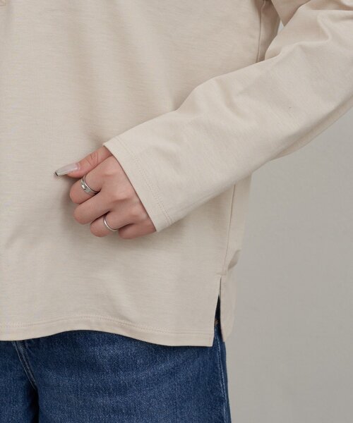 russet(ラシット)の「【再値下げ】スキッパーラガーシャツ(Tシャツ/カットソー・レディース・ダークグレー/ベージュ・FREE)」の15枚目の写真