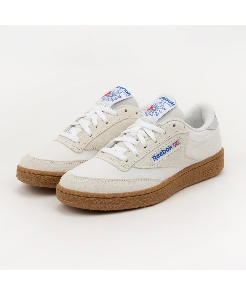 Reebok（リーボック）の「クラブシー 85 / CLUB C 85（スニーカー・メンズ・ホワイト×グレー・27.5cm/27.0cm/26.5cm/26.0cm/25.5cm/25.0cm/24.0cm/24.5cm/23.5cm/29.0cm/28.5cm/28.0cm/23.0cm）」の2枚目の写真