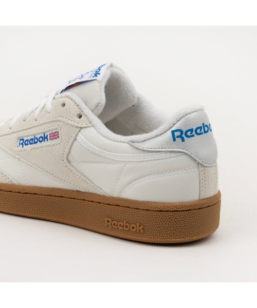 Reebok（リーボック）の「クラブシー 85 / CLUB C 85（スニーカー・メンズ・ホワイト×グレー・27.5cm/27.0cm/26.5cm/26.0cm/25.5cm/25.0cm/24.0cm/24.5cm/23.5cm/29.0cm/28.5cm/28.0cm/23.0cm）」の5枚目の写真