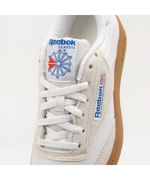 Reebok（リーボック）の「クラブシー 85 / CLUB C 85（スニーカー・メンズ・ホワイト×グレー・27.5cm/27.0cm/26.5cm/26.0cm/25.5cm/25.0cm/24.0cm/24.5cm/23.5cm/29.0cm/28.5cm/28.0cm/23.0cm）」の6枚目の写真