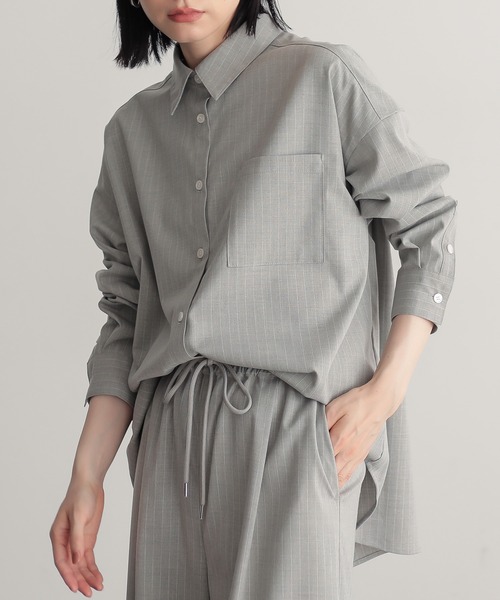 for/c（フォーシー）の「[新色追加]ストレッチオーバーシャツ【サスティナブル】（シャツ/ブラウス・レディース・グレー/ブラック/ネイビー/オフホワイト・M/L）」の3枚目の写真