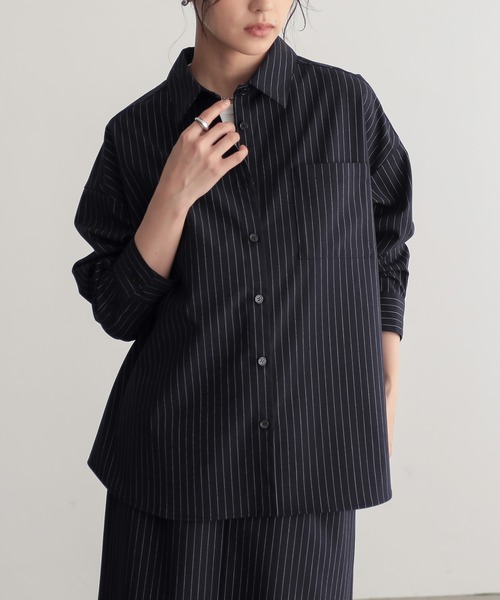 for/c（フォーシー）の「[新色追加]ストレッチオーバーシャツ【サスティナブル】（シャツ/ブラウス・レディース・グレー/ブラック/ネイビー/オフホワイト・M/L）」の5枚目の写真