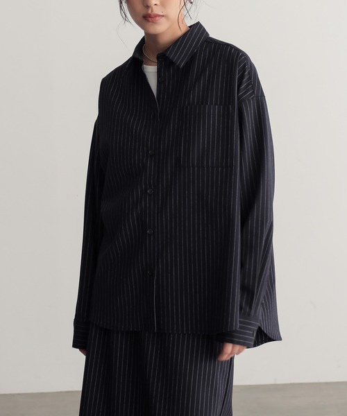for/c（フォーシー）の「[新色追加]ストレッチオーバーシャツ【サスティナブル】（シャツ/ブラウス・レディース・グレー/ブラック/ネイビー/オフホワイト・M/L）」の6枚目の写真
