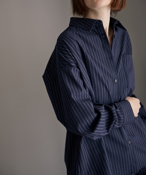 for/c（フォーシー）の「[新色追加]ストレッチオーバーシャツ【サスティナブル】（シャツ/ブラウス・レディース・グレー/ブラック/ネイビー/オフホワイト・M/L）」の14枚目の写真