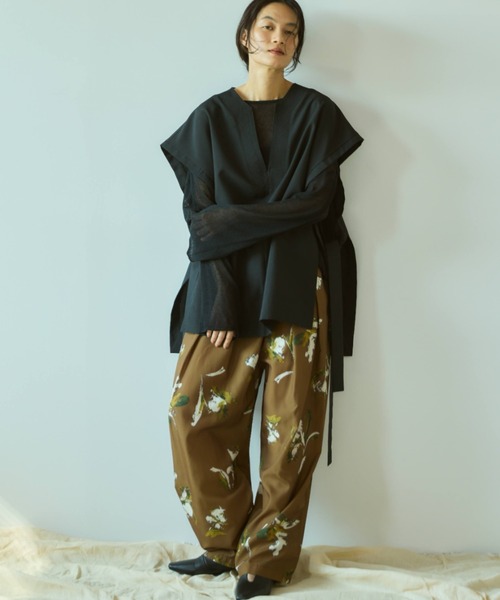 Libra Cue（リブラ キュー）の「サイドベルトオーバージレ（ベスト・レディース・ブラック/ベージュ・FREE）」の13枚目の写真