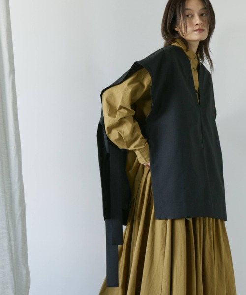 Libra Cue（リブラ キュー）の「サイドベルトオーバージレ（ベスト・レディース・ブラック/ベージュ・FREE）」の16枚目の写真