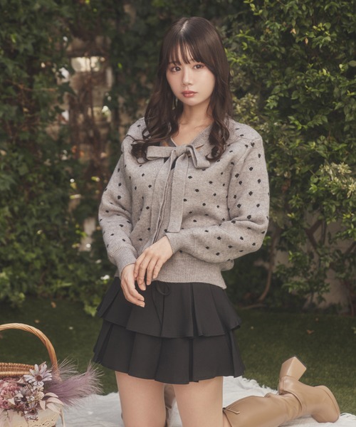 M DOLLY(エムドリー)の「ribbon dot viviana cardigan/リボンドットヴィヴィアナカーディガン(カーディガン/ボレロ・レディース・ブラック/グレー・FREE)」の7枚目の写真