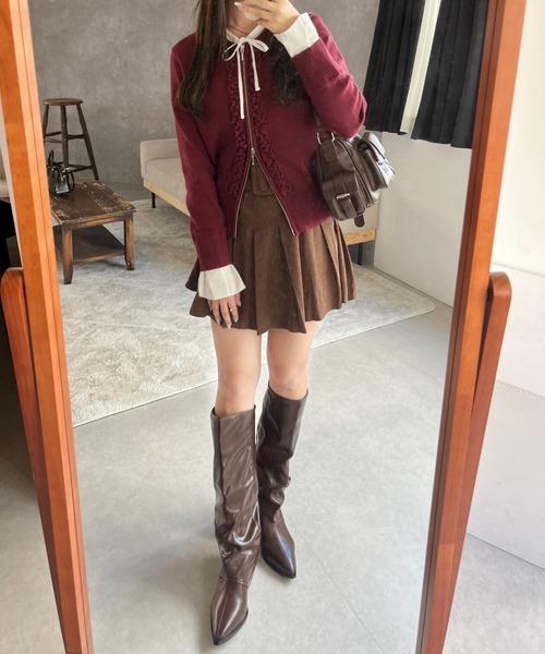 mellowneon(メロウネオン)の「カバー風ギャザーベルトロングブーツ(ブーツ・レディース・ブラック/ブラウン/アイボリー・SMALL/MEDIUM)」の12枚目の写真