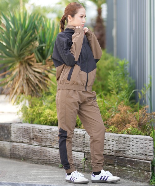 X-girl（エックスガール）の「X-girl SPORTS/エックスガールスポーツ WIND UP JACKET ナイロンジャケット トラックジャケット 撥水 防風 155253021001（その他アウター・レディース・ブルー/ブラウン・M/L）」の7枚目の写真