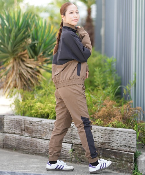 X-girl（エックスガール）の「X-girl SPORTS/エックスガールスポーツ WIND UP JACKET ナイロンジャケット トラックジャケット 撥水 防風 155253021001（その他アウター・レディース・ブルー/ブラウン・M/L）」の6枚目の写真