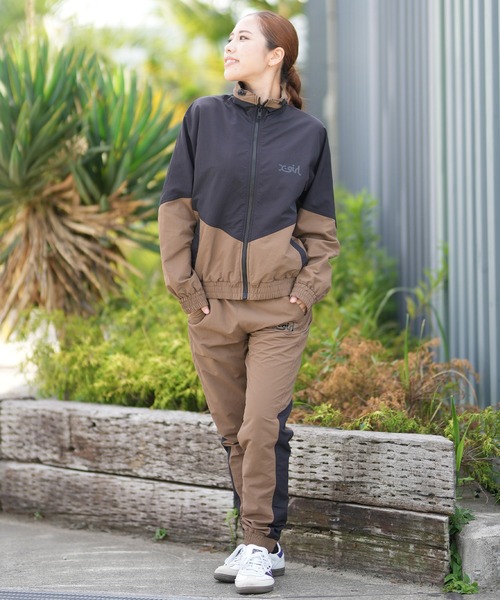 X-girl（エックスガール）の「X-girl SPORTS/エックスガールスポーツ WIND UP JACKET ナイロンジャケット トラックジャケット 撥水 防風 155253021001（その他アウター・レディース・ブルー/ブラウン・M/L）」の8枚目の写真