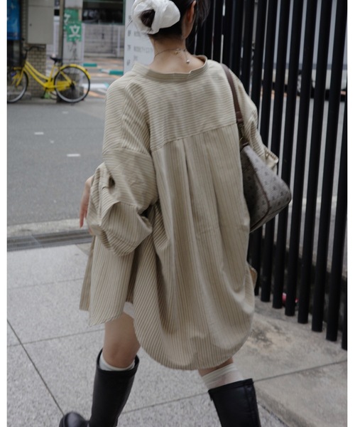 JUMELLE(ジュメロ)の「ストライプブラウス(シャツ/ブラウス・レディース・ベージュ/ブルー・MEDIUM)」の3枚目の写真