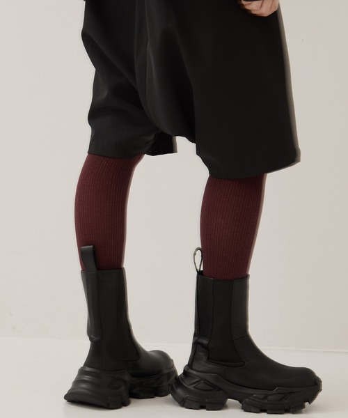 STUDIOUS(ステュディオス)の「【STUDIOUS/ステュディオス】Track Sole Short Boots/トラックソールショートブーツ/サイドゴアブーツ/厚底/軽い/通勤用(ブーツ・レディース・ブラック・1/2)」の13枚目の写真