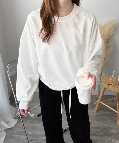 Amulet(アミュレット)の「ラフに着こなす大人のリラックス◎ ワッフル風長袖プルオーバー(Tシャツ/カットソー・レディース・ホワイト/ブラック/グレー・L/XL/M/S)」の8枚目の写真