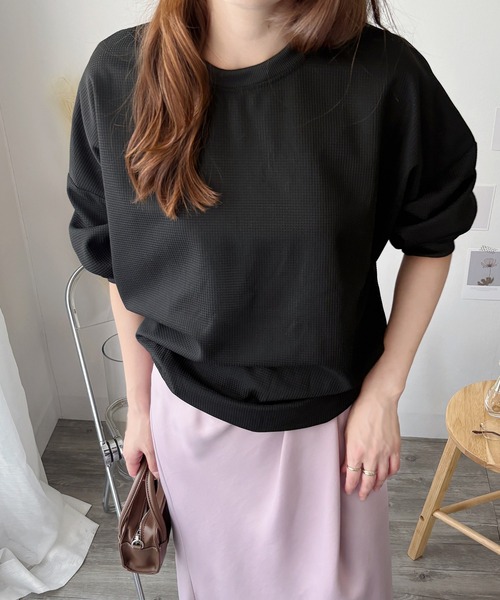 Amulet(アミュレット)の「ラフに着こなす大人のリラックス◎ ワッフル風長袖プルオーバー(Tシャツ/カットソー・レディース・ホワイト/ブラック/グレー・L/XL/M/S)」の15枚目の写真