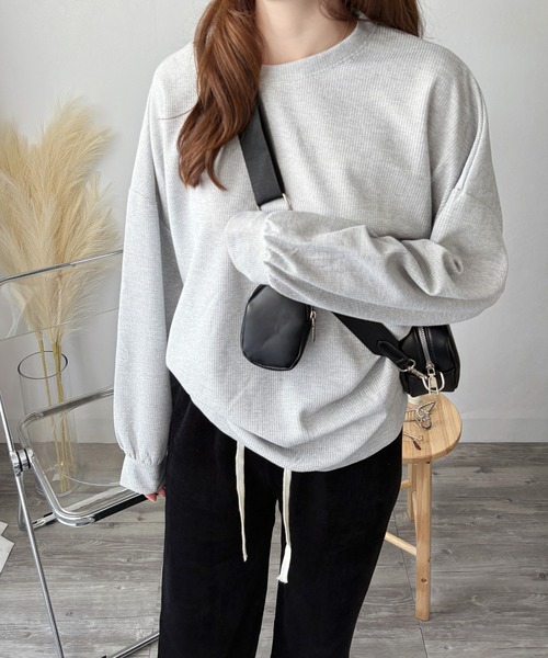 Amulet(アミュレット)の「ラフに着こなす大人のリラックス◎ ワッフル風長袖プルオーバー(Tシャツ/カットソー・レディース・ホワイト/ブラック/グレー・L/XL/M/S)」の18枚目の写真