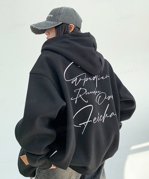 韓国ファッション フェイクレザーラベル付き筆記体ロゴジップアップ