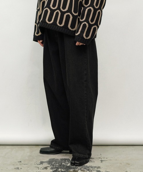 Aphlotus（アプロタス）の「バギーデニムパンツ（デニムパンツ・メンズ・ブラック/ブルー・LARGE/MEDIUM/SMALL）」の2枚目の写真