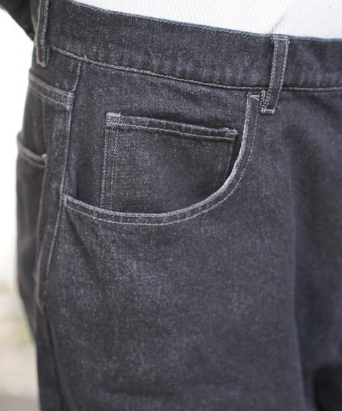Aphlotus（アプロタス）の「バギーデニムパンツ（デニムパンツ・メンズ・ブラック/ブルー・LARGE/MEDIUM/SMALL）」の16枚目の写真