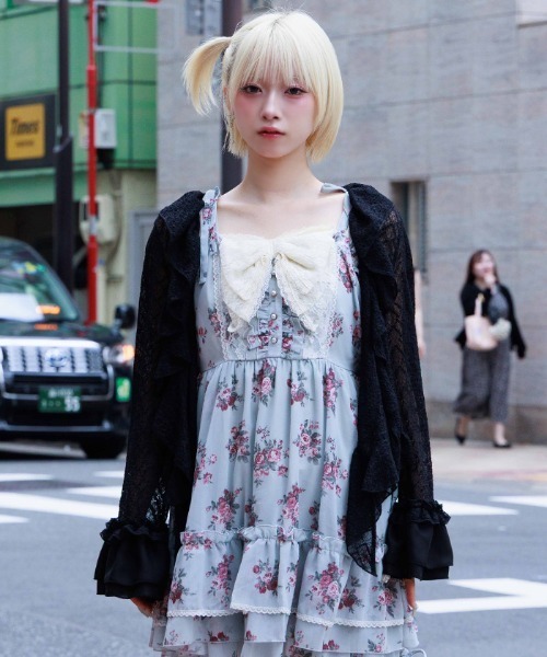 axes femme(アクシーズファム)の「カットレースボレロ(カーディガン/ボレロ・レディース・キナリ/ブラック・FREE)」の5枚目の写真