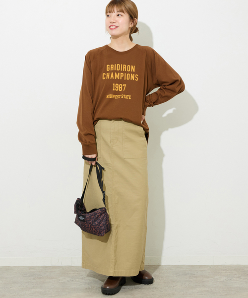 JOURNAL STANDARD relume（ジャーナルスタンダード　レリューム）の「《追加》ラグランスリーブカレッジロングスリーブTEE（Tシャツ/カットソー・レディース・ボルドー/チョコ/ホワイト×ホワイト/ブラックミックス・FREE）」の5枚目の写真