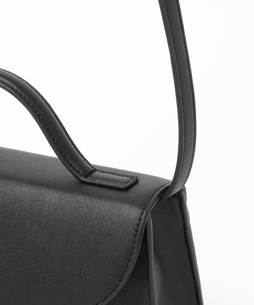 HARE（ハレ）の「ミニマルフラップハンドル(HARE)（ショルダーバッグ・メンズ・ブラック/ブラック系その他・FREE）」の10枚目の写真