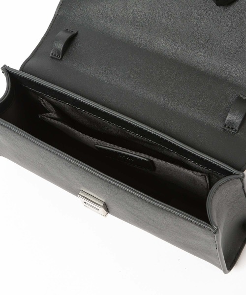 HARE（ハレ）の「ミニマルフラップハンドル(HARE)（ショルダーバッグ・メンズ・ブラック/ブラック系その他・FREE）」の20枚目の写真