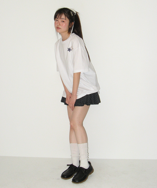 RONRON(ロンロン)の「RON PATCH MIXED APPLIQUE OVER FIT T SHIRT WHITE(Tシャツ/カットソー・レディース・その他・FREE)」の2枚目の写真