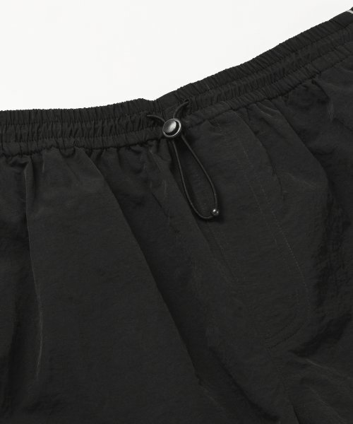 FRIZMWORKS(フリズムワークス)の「NYLON WINDY SHORTS _ BLACK(その他パンツ・メンズ・その他・MEDIUM/LARGE)」の4枚目の写真