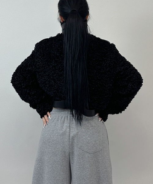 FOLLOWIN(フォロウィン)の「【 2color 】ボア×レザーベルトショートジャケット(その他アウター・レディース・ブラック/ブラウン・FREE)」の6枚目の写真