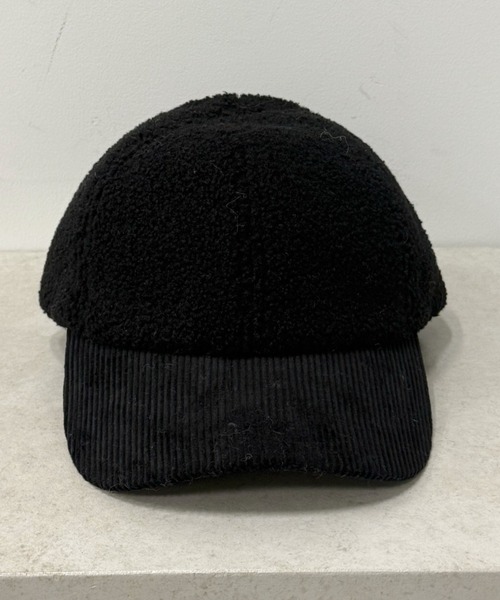 TITTY&CO.(ティティーアンドコー)の「ボアコーデュロイキャップ(キャップ・レディース・ブラック/アイボリー/ブラウン・FREE)」の9枚目の写真