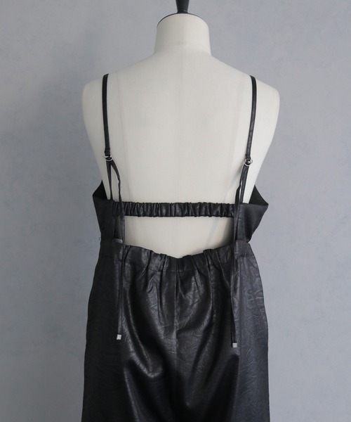 &g'aime（アンジェム）の「【&ｇ'aime 】 レザーライクオールインワン　Leather Like All In One（サロペット/オーバーオール・レディース・ブラック/ホワイト系その他・FREE）」の6枚目の写真