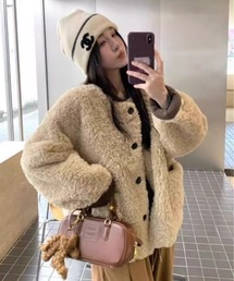 ノーカラージャケット（ベージュ系・フェイクファー）ファッション通販