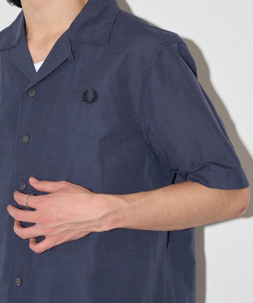 FRED PERRY（フレッドペリー）の「【FRED PERRY】LINEN BLEND REVERE COLLAR SHIRT コットンリネンオープンカラー半袖シャツ M9894（シャツ/ブラウス・メンズ・ホワイト/ブラック/ダークネイビー・XL/L/M/S）」の3枚目の写真