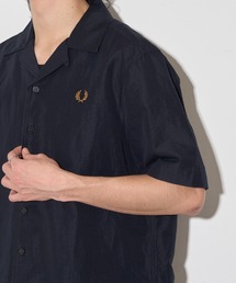FRED PERRY(�t���b�h�y���[)�́yFRED PERRY�zLINEN BLEND REVERE COLLAR SHIRT M9894(�V���c/�u���E�X)