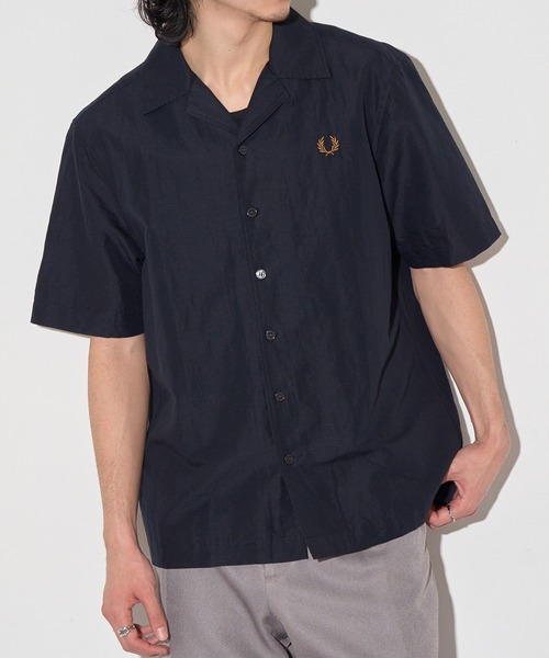 FRED PERRY（フレッドペリー）の「【FRED PERRY】LINEN BLEND REVERE COLLAR SHIRT コットンリネンオープンカラー半袖シャツ M9894（シャツ/ブラウス・メンズ・ホワイト/ブラック/ダークネイビー・XL/L/M/S）」の4枚目の写真
