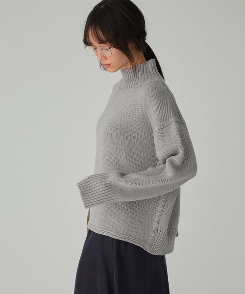 BABYLONE（バビロン）の「リラクシータートルプルオーバー（ニット/セーター・レディース・ブラウン/オフホワイト/ライトグレー・フリー）」の15枚目の写真