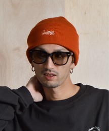 Sunny Smith（サニースミス）の「SunnySmith OGロゴプレーンニット帽（ニットキャップ/ビーニー）」