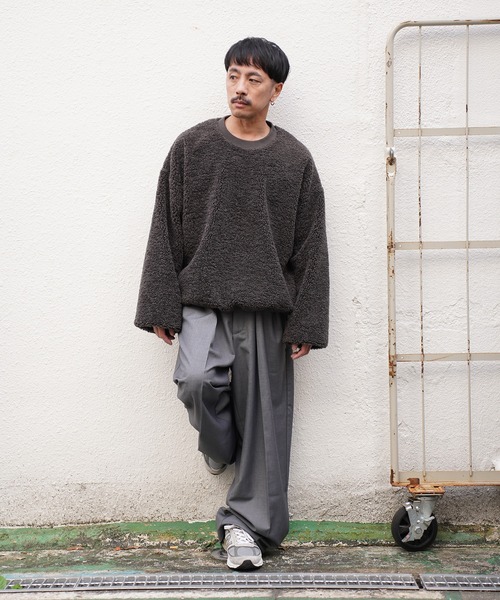 Aphlotus(アプロタス)の「ボアフリースクルーネックトレーナー(スウェット・メンズ・パープル/マルーン/チャコールグレー・LARGE/SMALL/MEDIUM)」の6枚目の写真