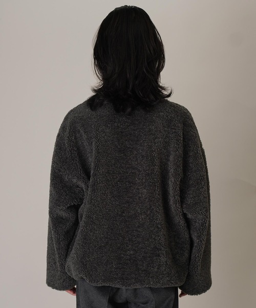 Aphlotus(アプロタス)の「ボアフリースクルーネックトレーナー(スウェット・メンズ・パープル/マルーン/チャコールグレー・LARGE/SMALL/MEDIUM)」の10枚目の写真