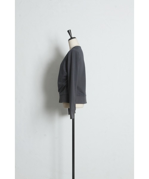 ARVELLIA(アルベリア)の「ASYM STRIPE DREAPE TOP(Tシャツ/カットソー・レディース・ブラウン/グレー・M)」の9枚目の写真