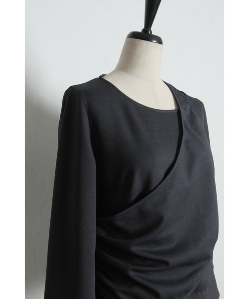 ARVELLIA(アルベリア)の「ASYM STRIPE DREAPE TOP(Tシャツ/カットソー・レディース・ブラウン/グレー・M)」の12枚目の写真