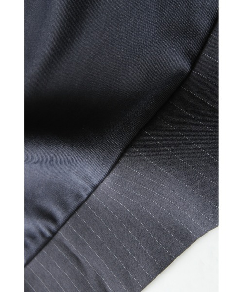 ARVELLIA(アルベリア)の「ASYM STRIPE DREAPE TOP(Tシャツ/カットソー・レディース・ブラウン/グレー・M)」の6枚目の写真