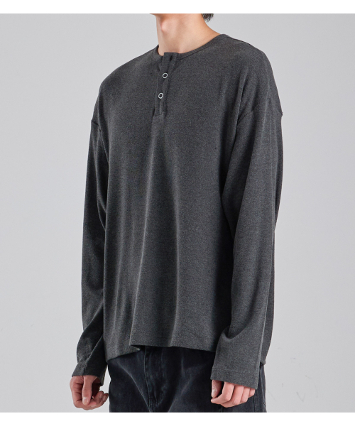 BUTTON SEOUL(ボタンソウル)の「エココージー ヘンリーネックニットTシャツ(ダークグレー)(Tシャツ/カットソー・メンズ・その他・MEDIUM/LARGE/X-LARGE)」の3枚目の写真