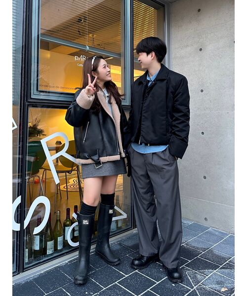 KOLEAT(コレット)の「WOMEN オーバーフィット マスタングフリースジャケット Black_Beige(ムートンコート・レディース・ベージュ×ブラック・FREE)」の13枚目の写真
