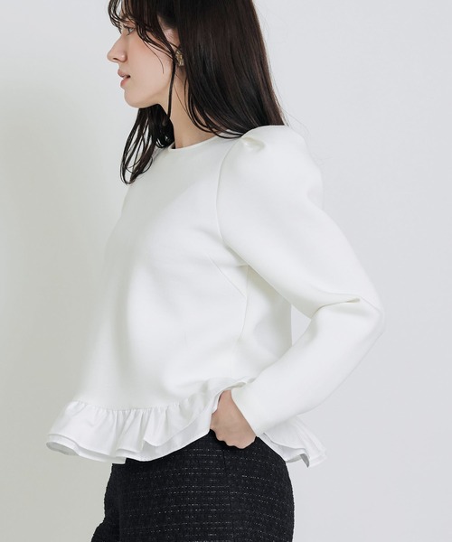 PICCIN PERLA(ピッチンペルラ)の「裾フリルギャザースリーブプルオーバー(Tシャツ/カットソー・レディース・オフホワイト/ブラック・M)」の22枚目の写真