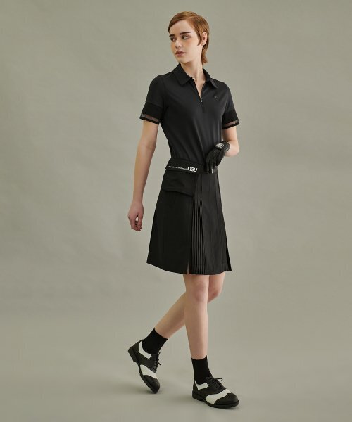 NEU GOLF(エヌイーユーゴルフ)の「ハーフジップTシャツ - ブラック(ポロシャツ・レディース・その他・LARGE/MEDIUM/SMALL)」の4枚目の写真